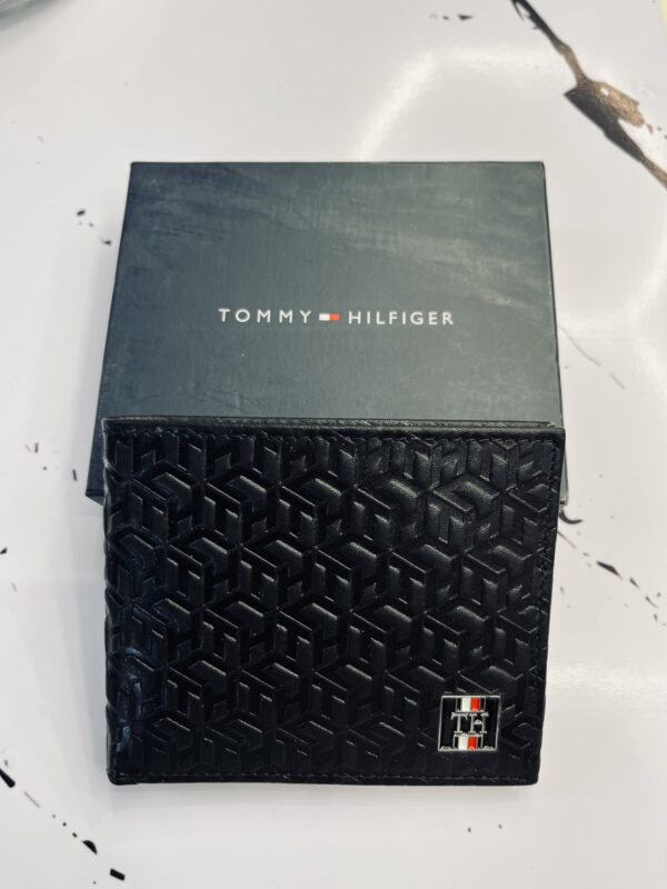 Tommy Hilfiger  Mens Leather WALLET