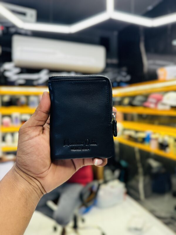 Massimo Dutti wallet zip style - Image 2