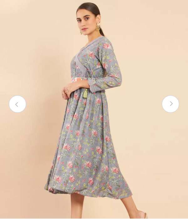 soch Women Grey Floral Printed Kurta - Image 3