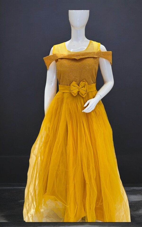 Charming Off-Shoulder Mustard Yellow Gown with Tulle Skirt and Bow Detail