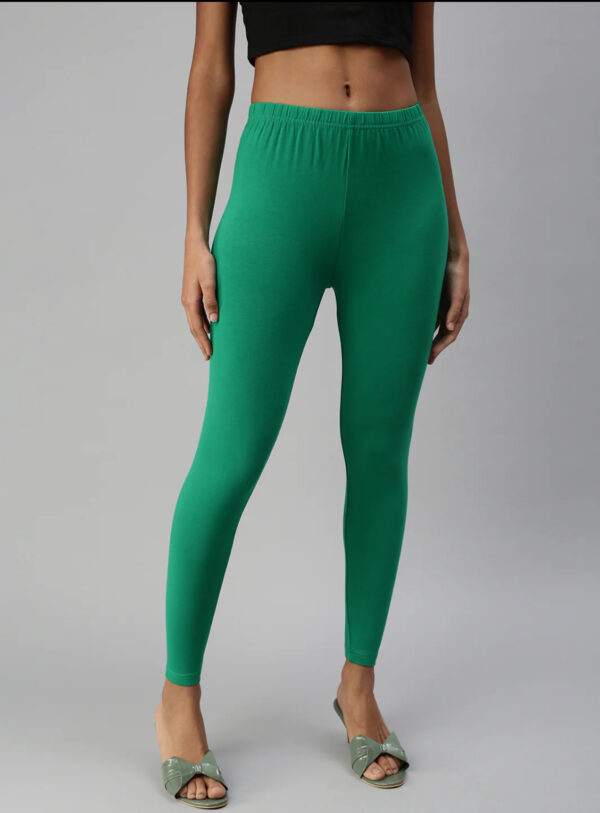 Women’s chilly Green prisma  Ankle Leggings