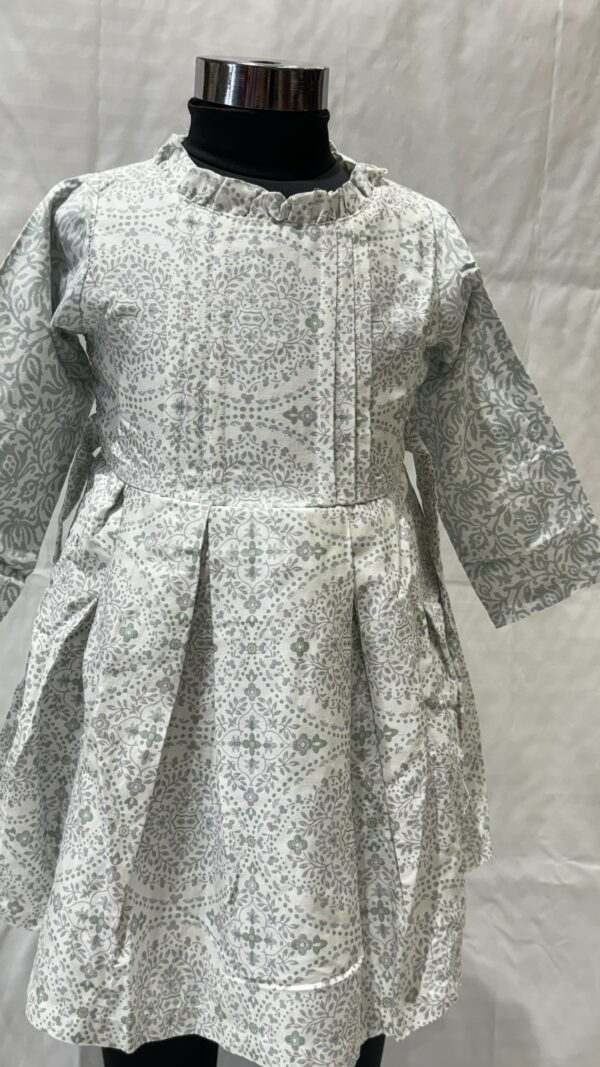 OKAIDI Off white gray flower printed frock with cap - Image 2