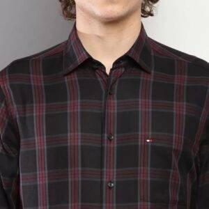 Tommy Hilfiger Men Tartan Checked Semiformal Cotton Shirt