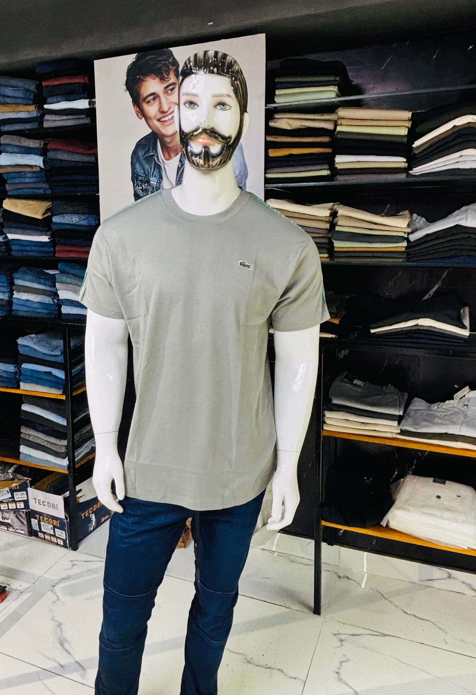 Lacoste grey t-shirt - Image 2