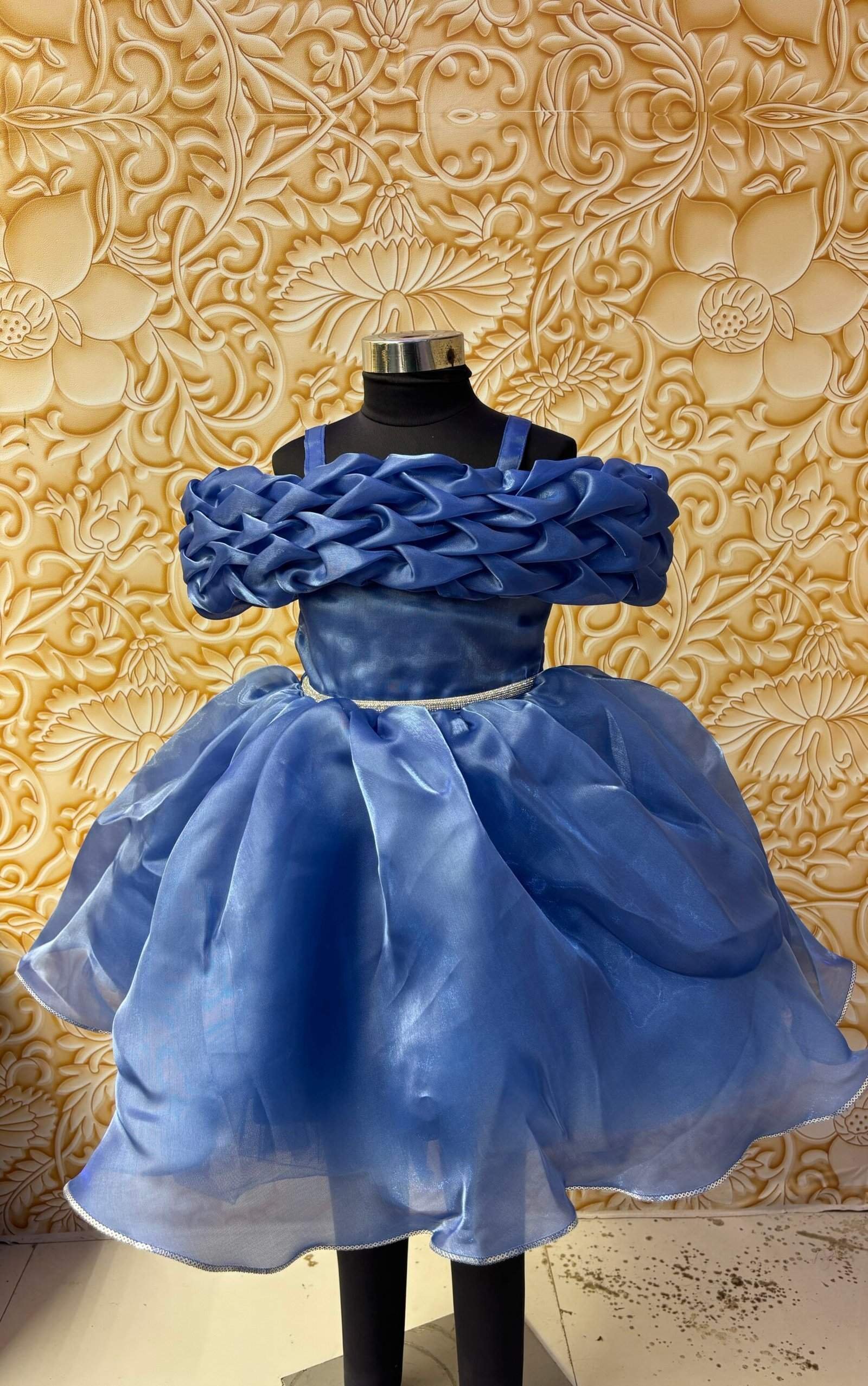 girls' party wear frock or gown